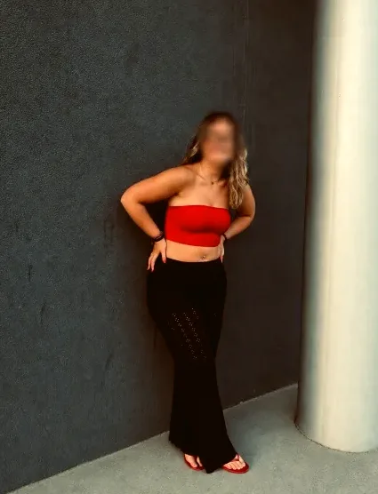 Louise, 18