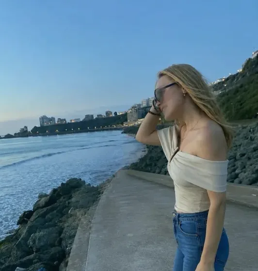 Marianne, 19