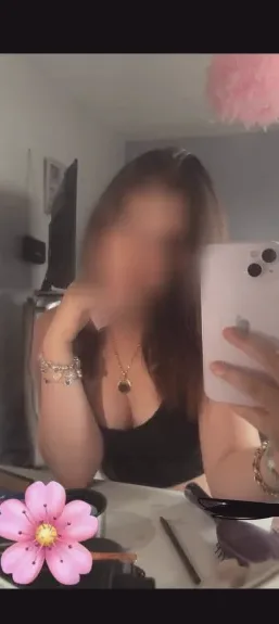 Michelle, 20